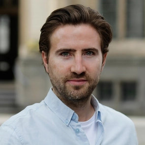 Lukas photo