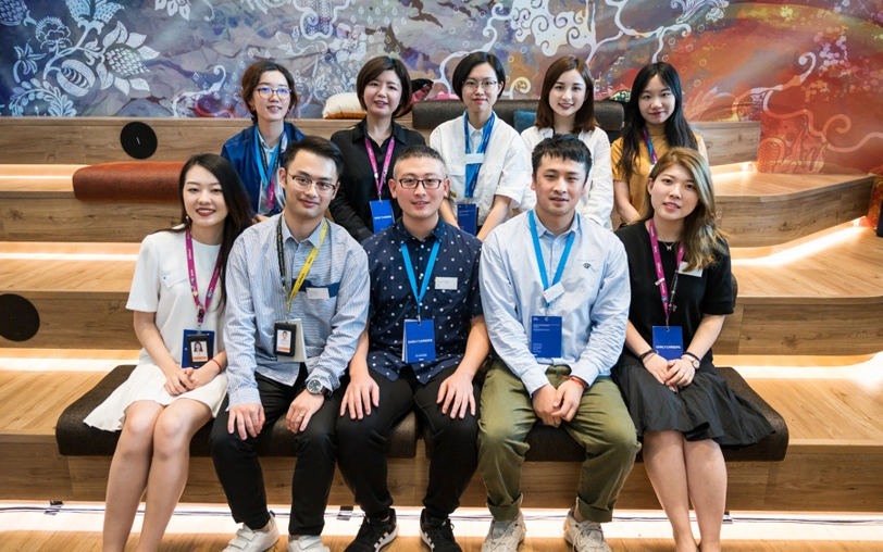 Dyson China graduates